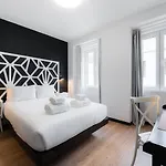 The Twenties By Guestready Hotel *