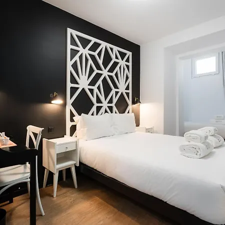 The Twenties By Guestready