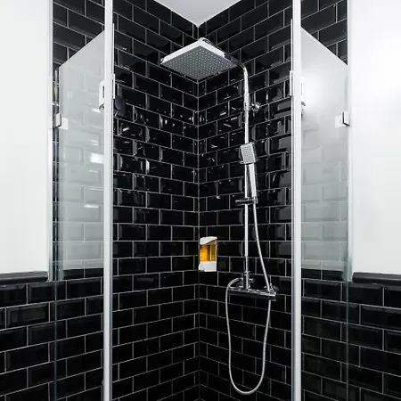 Hotel The Twenties By Guestready