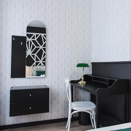 Hotel The Twenties By Guestready