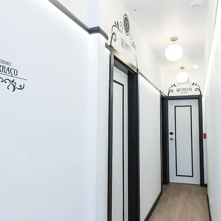 Отель The Twenties By Guestready