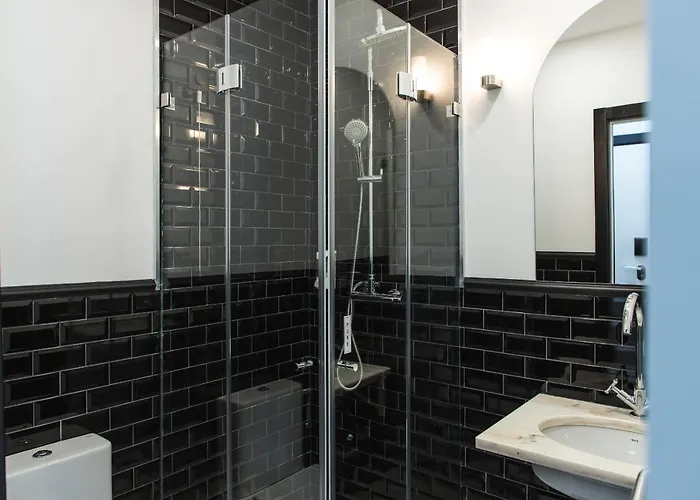 The Twenties By Guestready