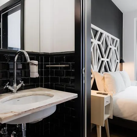 The Twenties By Guestready Hotel Lisbon