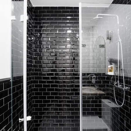 The Twenties By Guestready Hotel Lisbon