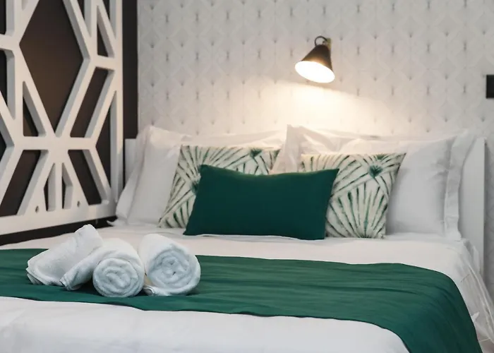 Hotel The Twenties By Guestready *