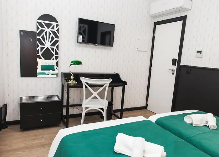 The Twenties By Guestready